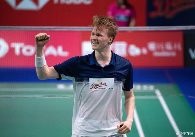 就会自然抬 就会自然抬